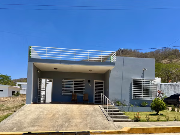 Modern Home in Villas San Juan   Minutes from San Juan del Sur