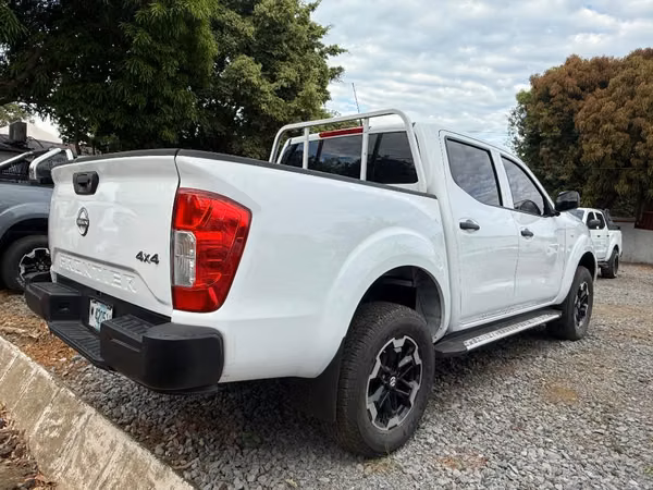 NISSAN NP300 FRONTIER AÑO 2025