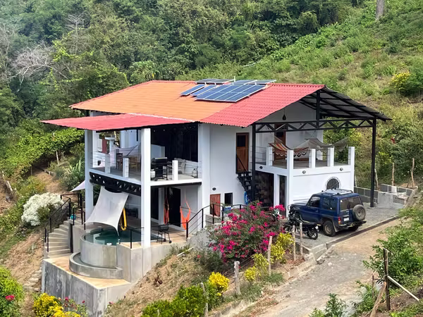 Casa Cinco Bahias