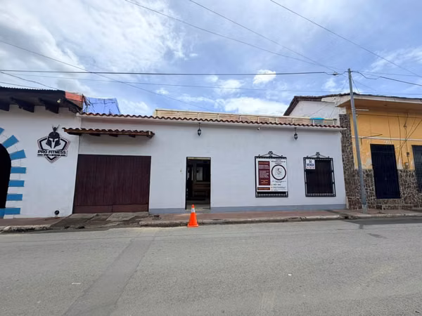 Adaptable Investment Property in Prime Location Leon