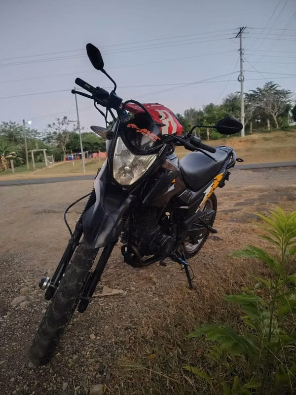 Vendo akt tt 200 Montañera