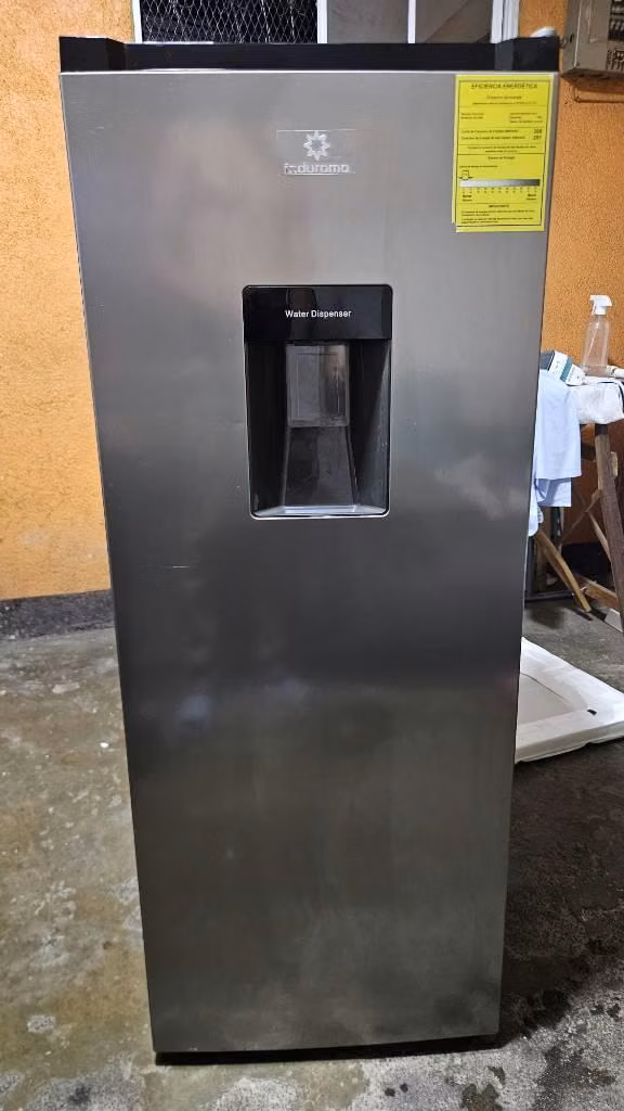 Refrigeradora Indurama