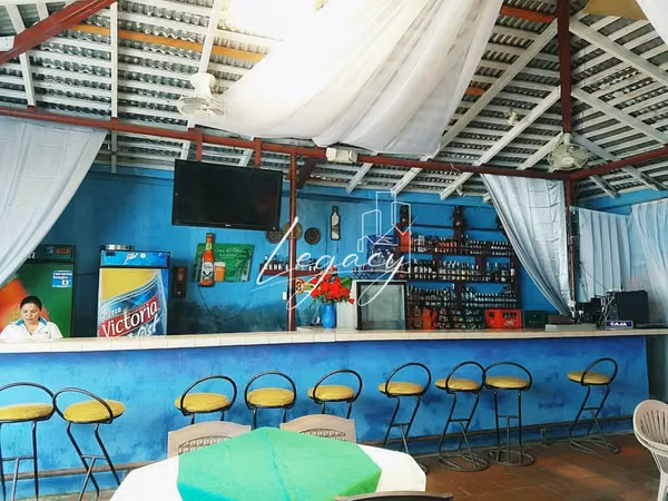AG- Hotel y restaurante en El viejo, Chinandega.