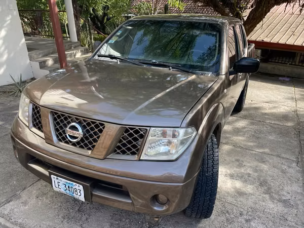 2014 Nissan Navara 4x4 Diesel