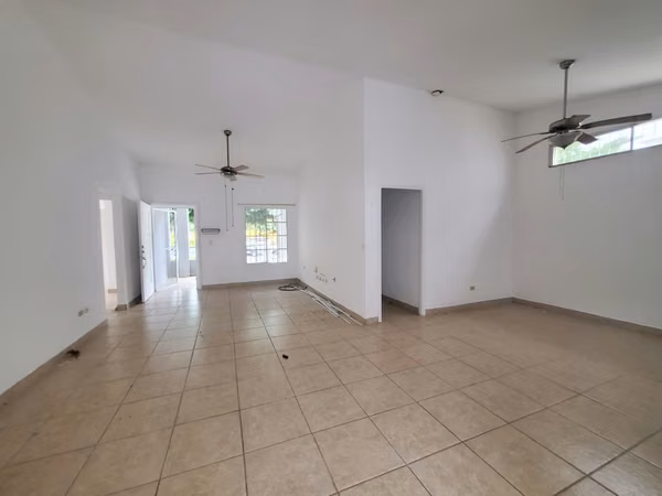 SL-Vendo casa en Carretera Masaya km 16.2