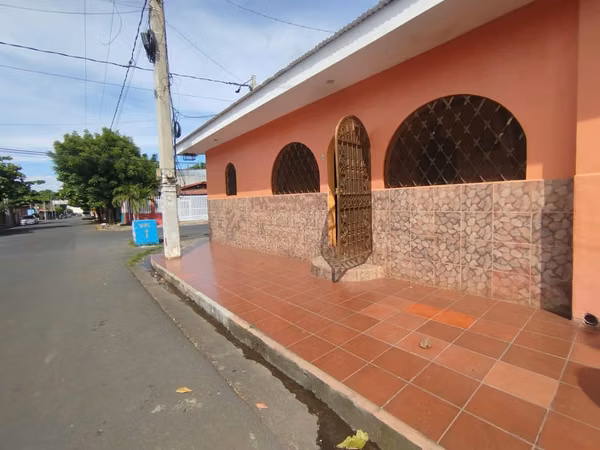 FP- Vendo casa en Campo Bruces-Managua