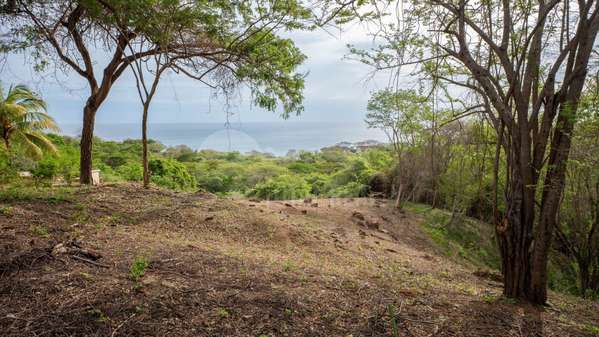 Lot for sale in Rancho Santana, Tola