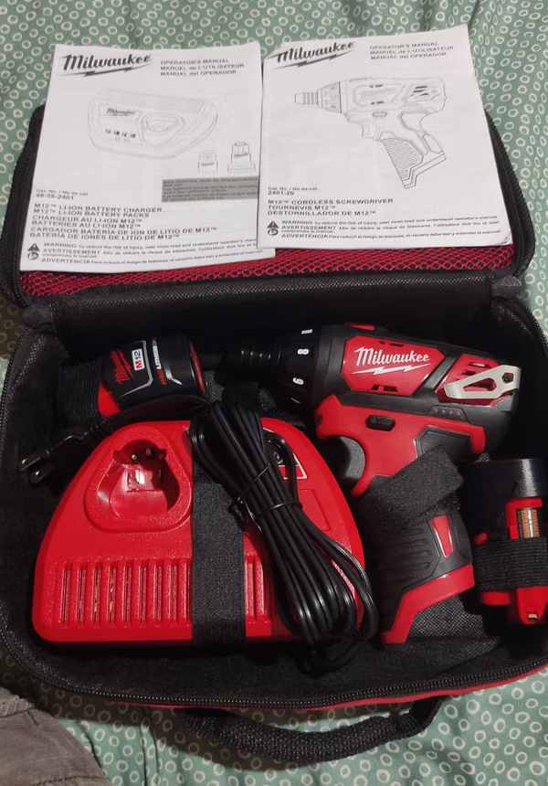 Taladro MILWAUKEE 