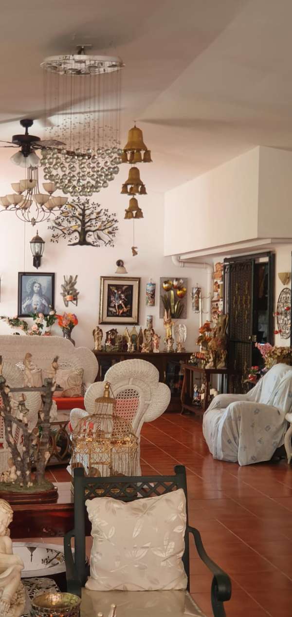 You sell beautiful house in Veracruz inside Residential
