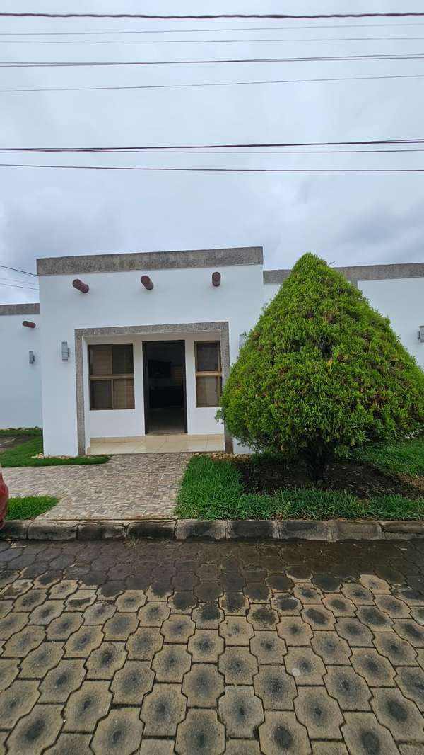 Casa en Venta en residencial Estancia del Angel