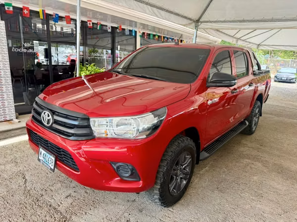 TOYOTA HILUX AÑO 2026