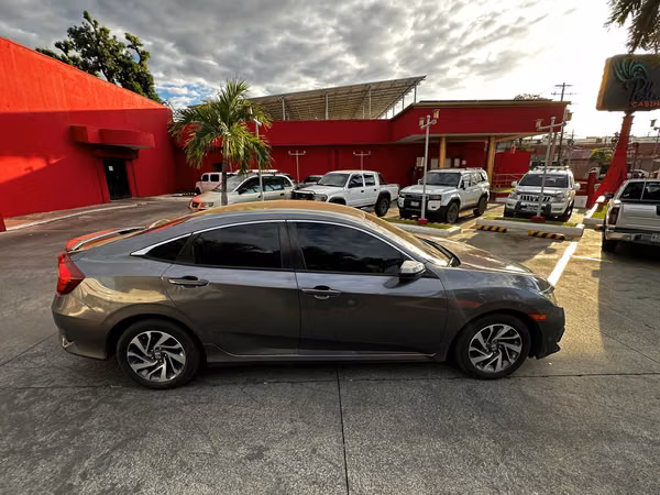 Honda Civic 2017 Excelente Estado
