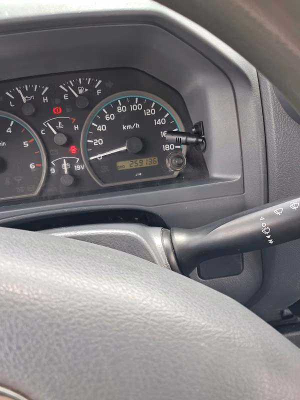 OI SUBASTA TOYOTA LAND CRUISER ST/WAGON, 2013