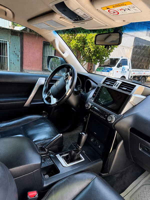 TOYOTA LAND CRUISER PRADO TXL 2017 – FULL EXTRAS