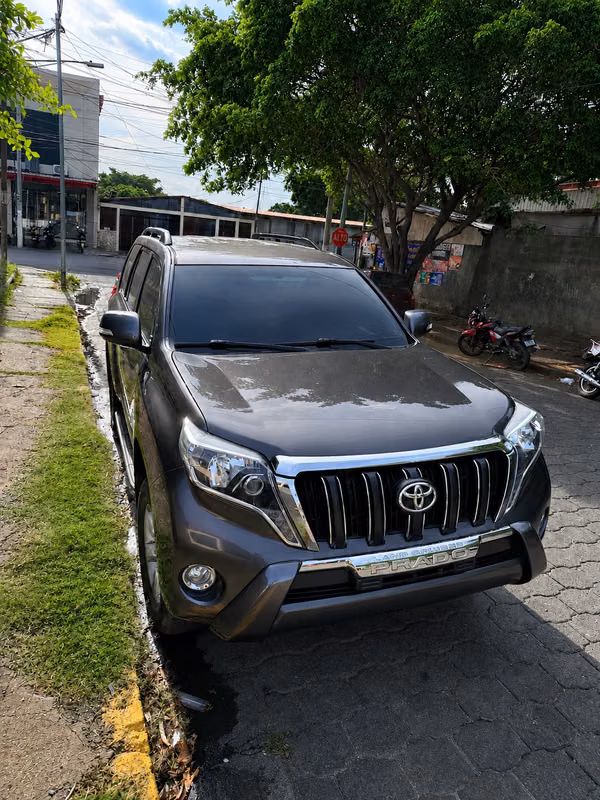 TOYOTA LAND CRUISER PRADO TXL 2017 – FULL EXTRAS