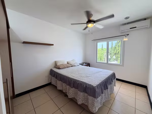 RENT HOUSE FURNISHED IN THE HILLS