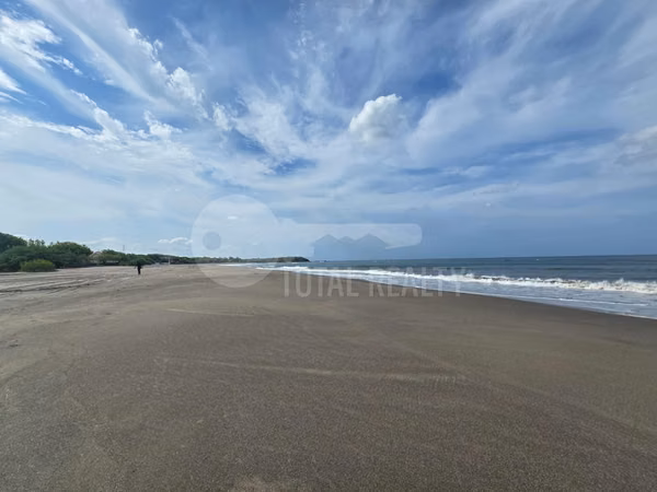 Lot for sale in Playa Hermosa, Leon