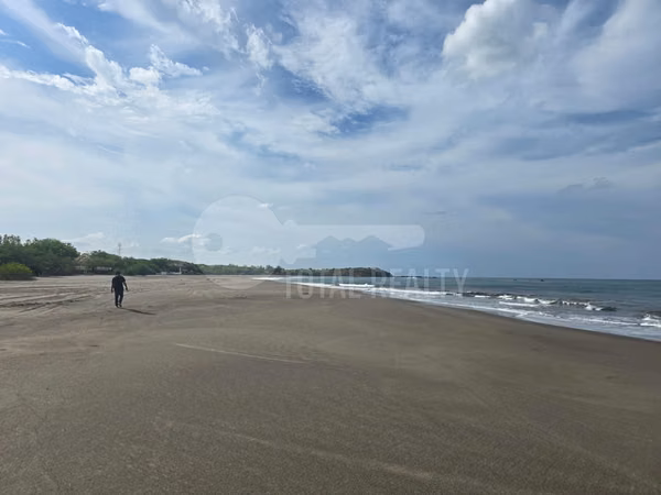 Lot for sale in Playa Hermosa, Leon