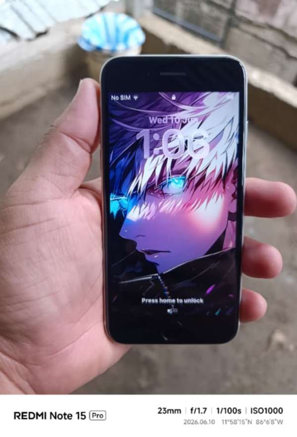 Vendo iPhone SE segunda generación de 128, en perfecto estado, libre de todo pero no de red, cover y cargador en Masaya