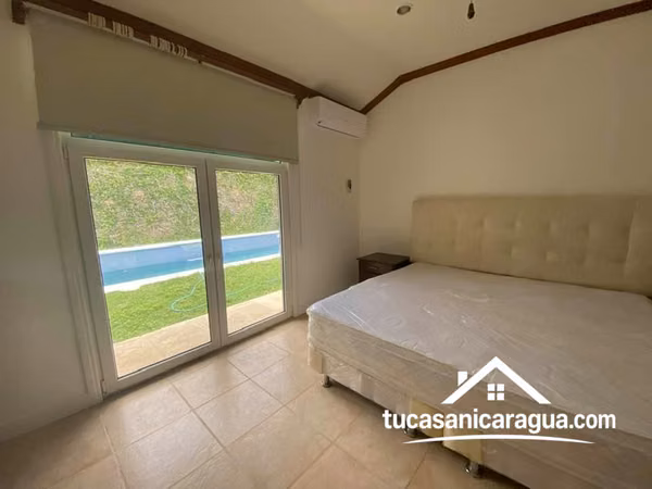 casa en Renta con Piscina en Portal del Carmen – Managua