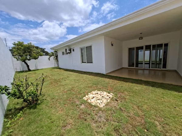 CASA EN VENTA | CAMINO LAS COLINAS,  RESIDENCIAL DONATELLO MANAGUA