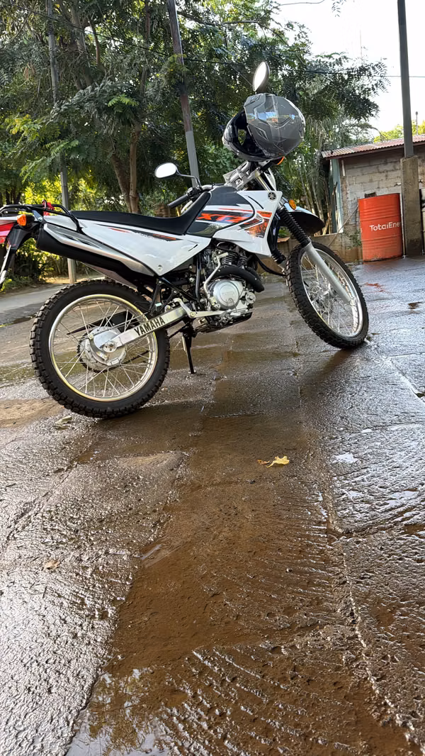 YAMAHA XTZ125