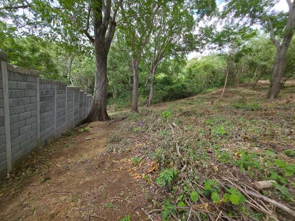 Land is sold in Residencial Balcones de Santo Domingo, ml