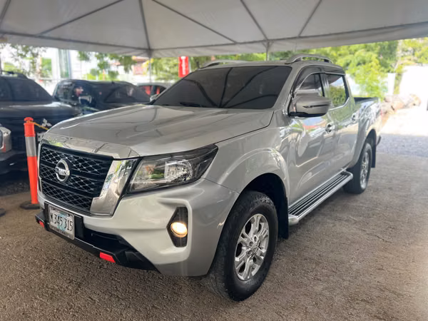 NISSAN NP300 FRONTIER XE AÑO 2022