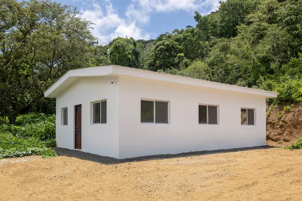 Starter Home near Playa Yankee in San Juan del Sur, Nicaragua 