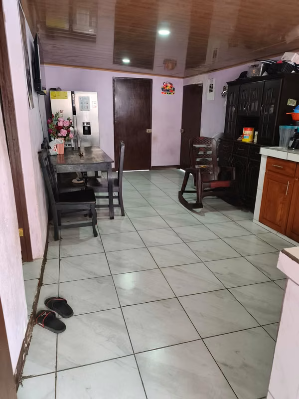 ¡SE VENDE! casa en Carretera Norte, sector del Aeropuerto