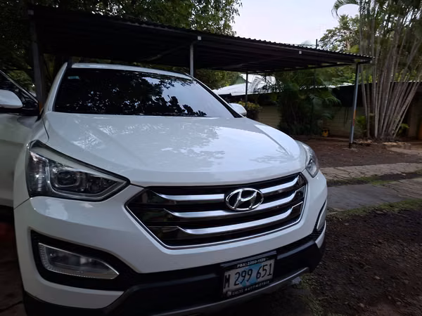 Santa Fe 2016 National unique owners. Good maintenance