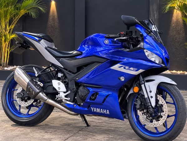 Yamaha r3 unique
