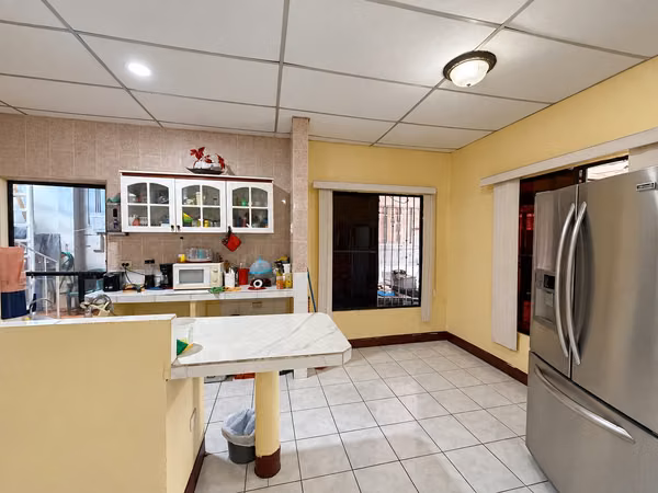 CASA EN VENTA | RESIDENCIAL CASA REAL III ETAPA