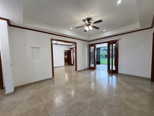 Casa de una planta en renta en Estancia Santo Domingo