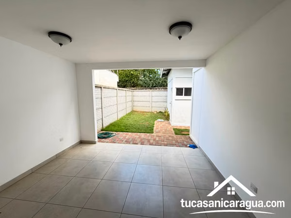 SE RENTA CASA MODERNA EN SENDEROS DE LAS COLINAS – MANAGUA