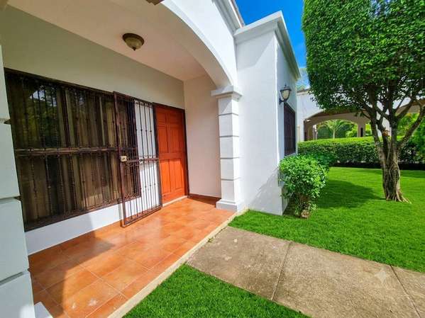 Renta de Casa dentro de Condominio en Km 13.2 Carretera a Masaya!!MP