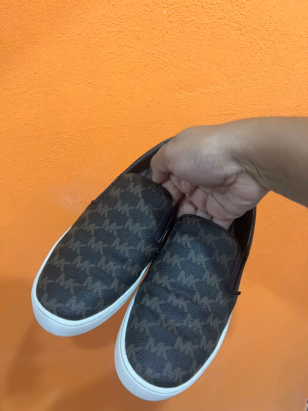 Michael Kors Shoes Size 6