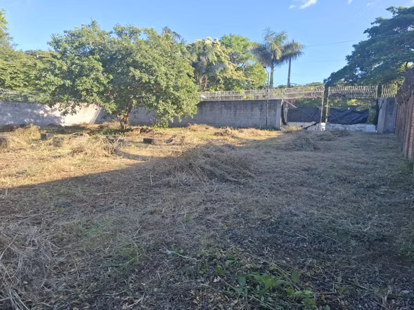 GG - Venta,  terreno de 3,000 Vrs2 en Carretera Sur.