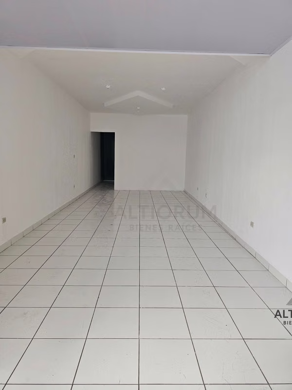 Commercial place in road rent to Masaya