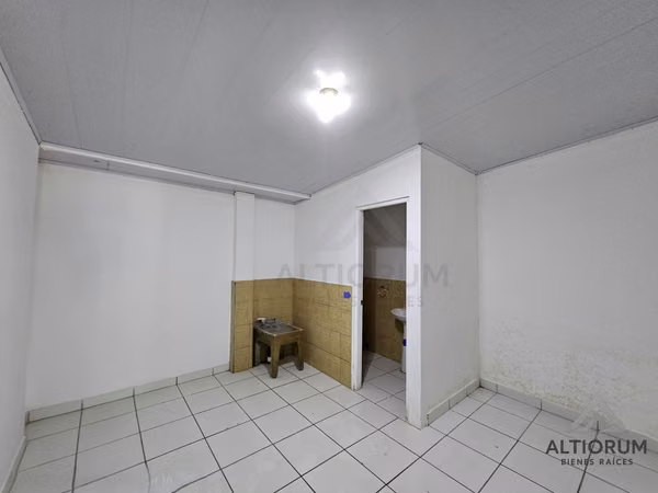 Commercial place in road rent to Masaya