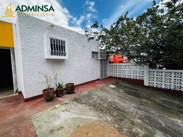 House for Sale - Colonial Los Robles (PRICE U $150,000)