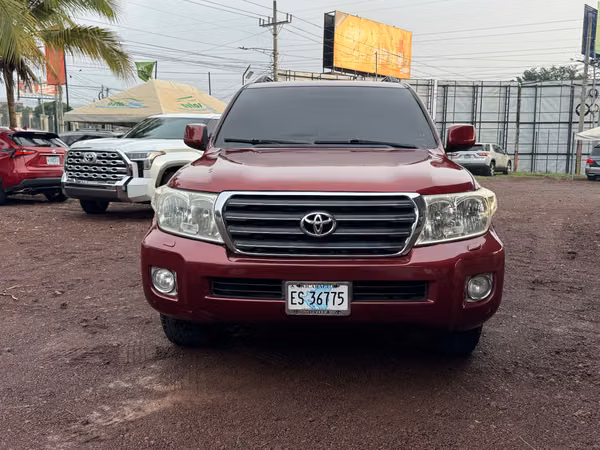 Land Cruiser Vx Year 2010
