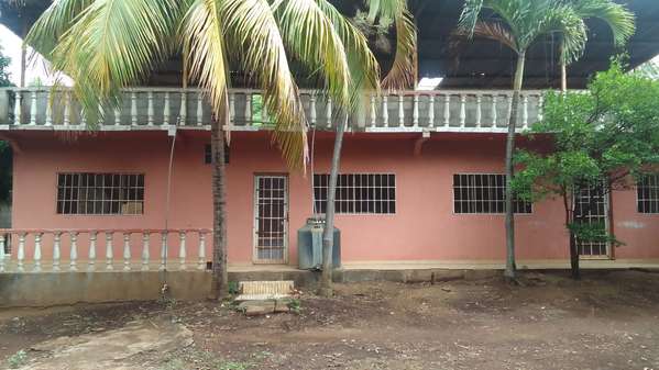Farms for sale in Carretera Vieja a León