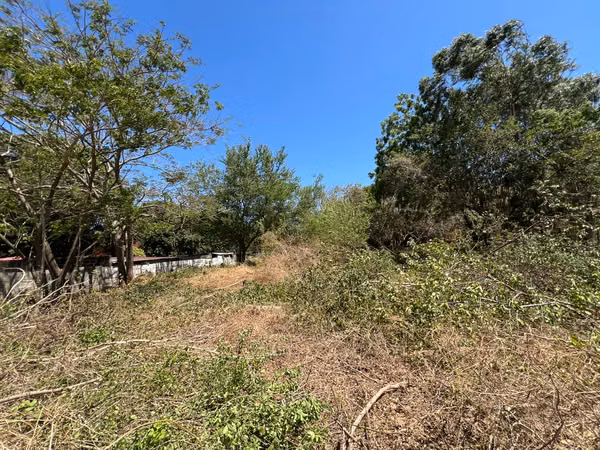 KW- Sale, land in Las Brisas de 10,000 Vrs2