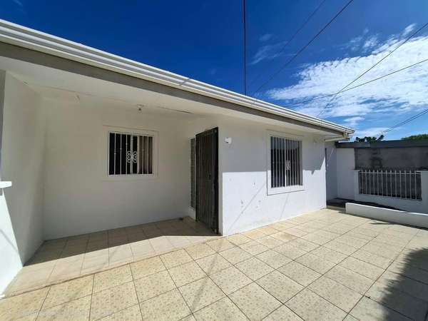 KW - Venta,  Casa en Km 10.5 Carretera a Masaya 