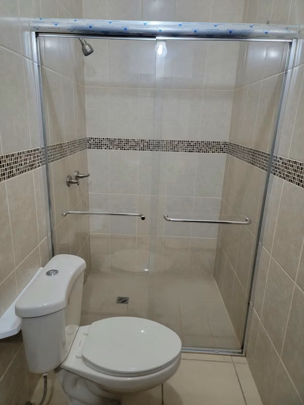 APARTAMENTO EN VENTA | SAN PATRICIO, CARRETERA SUR — US$140,000 NEGOCIABLE
