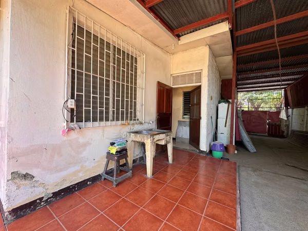 CASA EN VENTA CON POTENCIAL COMERCIAL – BARRIO BERTHA DÍAZ, MANAGUA