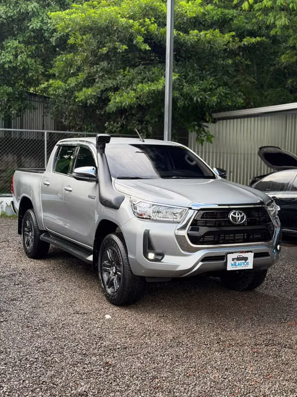 Preciosa TOYOTA 