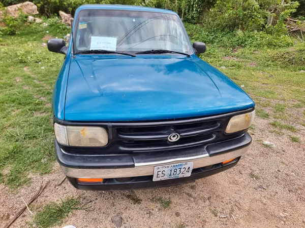 Mazda B2300 RWD manual 1996