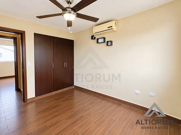 HOUSE FOR RENT IN THE STAY OF HOLY SUNDAY